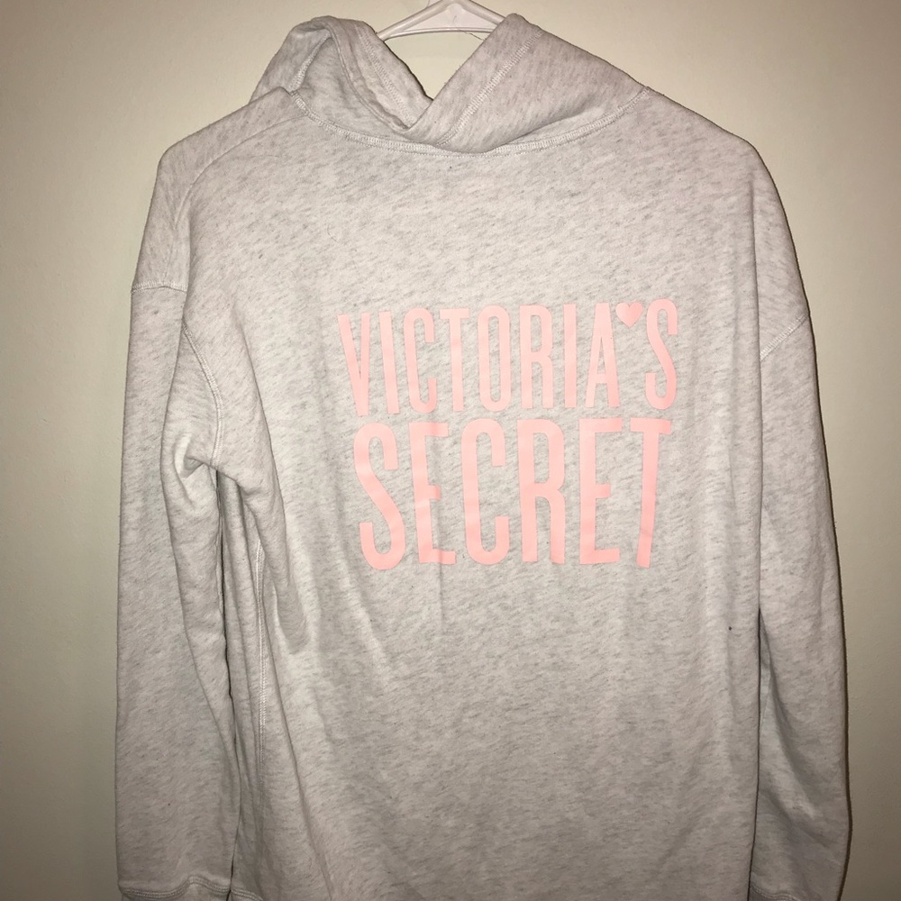 VS zip up